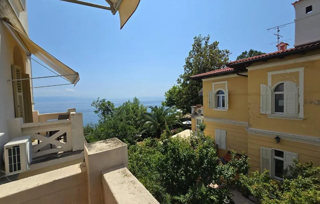 Apartment Apartman Villa San Giovanni - Lovran By Villas Gui Croatia