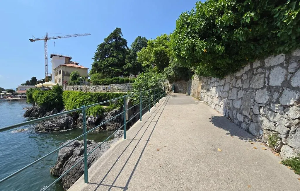 Apartment Apartman Villa San Giovanni - Lovran By Villas Gui